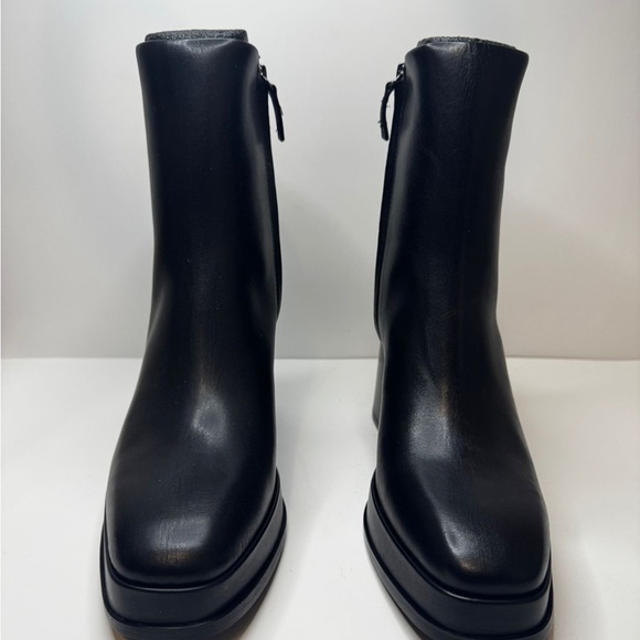 Ash Alyx Black Leather Ankle Boot For Women Casual Sz 41 w/ Dust Bag - Picture 2 of 12